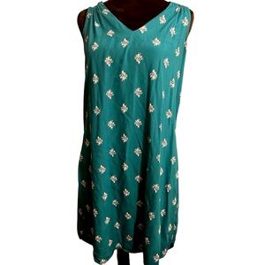 Old Navy Green & White floral midi dress in size SP. Great condition